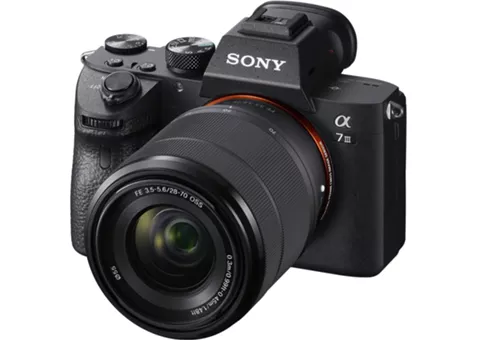 Фото: Sony Alpha A7 III kit 28-70 ILCE7M3KB