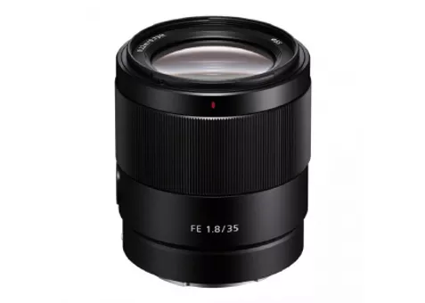 Фото: Sony FE 35mm f/1.8 SEL35F18F.SYX
