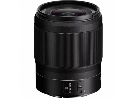 Фото: Nikon Z 35mm f1.8 S JMA102DA