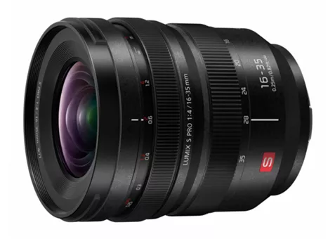 Фото: Panasonic Lumix S Pro 16-35mm F4 (S-R1635E)