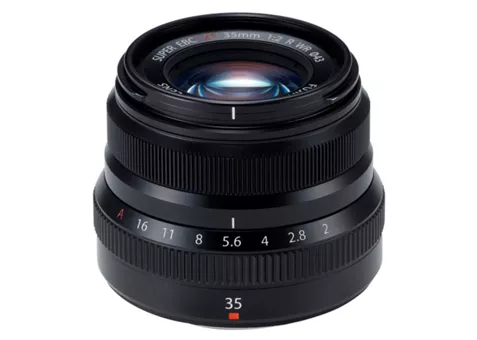 Фото: Fujifilm XF 35mm f/2,0 Black 16481878