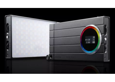Фото: Godox M1 RGB Mini Creative LED Light