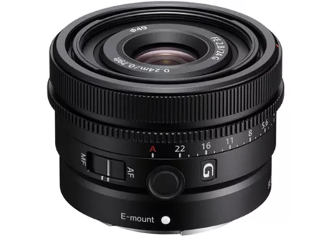 Фото: Sony FE 24mm f/2.8 G SEL24F28G