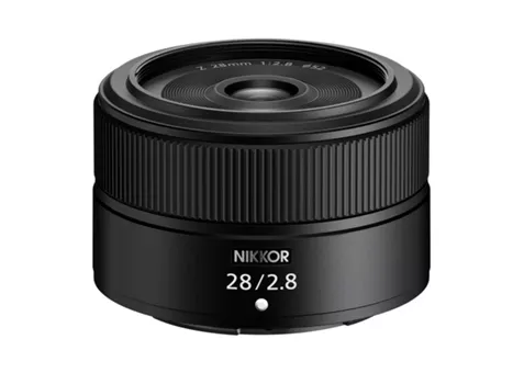 Фото: Nikon Z 28mm f/2.8 JMA105DA