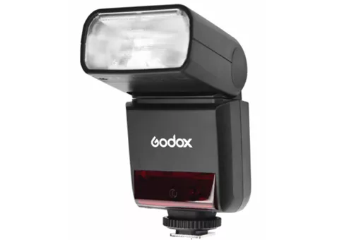 Фото: Godox V350F (Fujifilm)