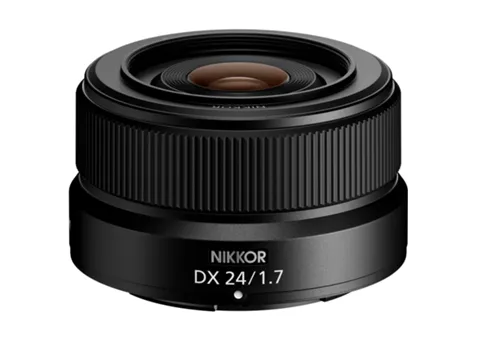 Фото: Nikon Z DX 24mm f/1.7  JMA109DA