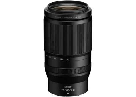 Фото: Nikon Z 70-180mm f/2.8
