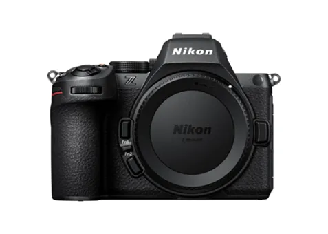 Фото: Nikon Z5 II body VOA170AE