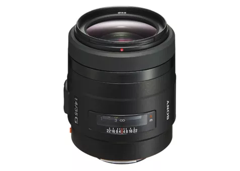 Фото: Sony 35mm f/1.4G (SAL35F14G)