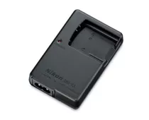 Фото: Nikon MH-63 (VEA002EA )